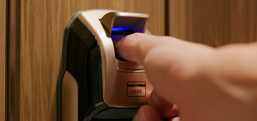 Locksmith Company For Window Lock Installation in Rosemont, California