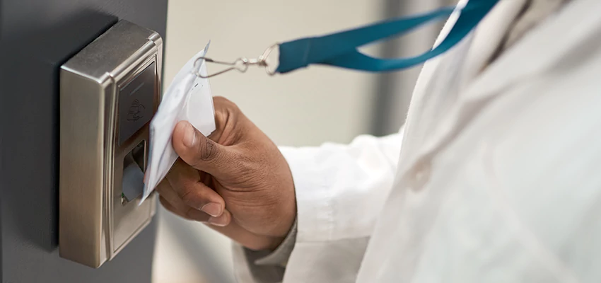 Commercial Locksmith For Rekey in Rosemont, CA